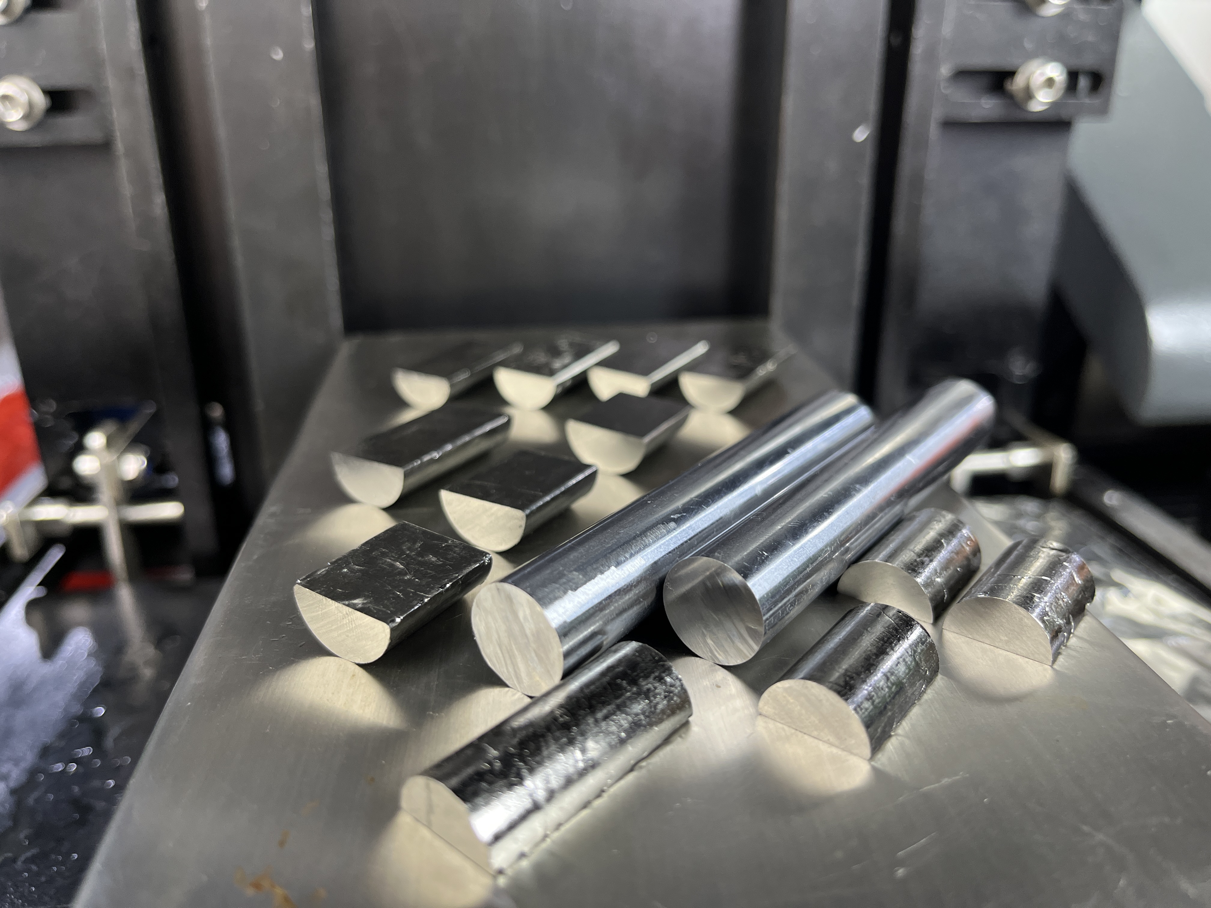 Latest company case about High-precision pipe and rod material cutting in real footage