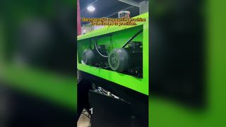 The magnetic core cutting machine is dedicated to precision.